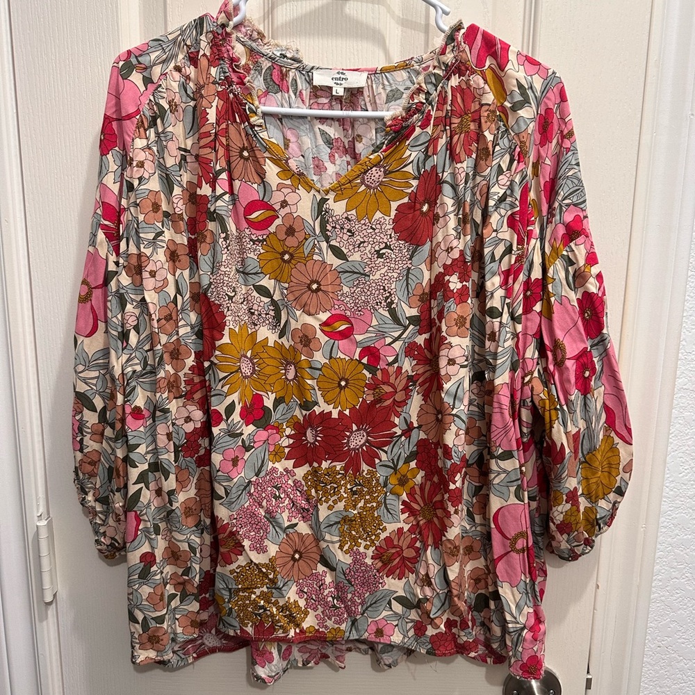 Entro Floral Women's Top - Multicolor